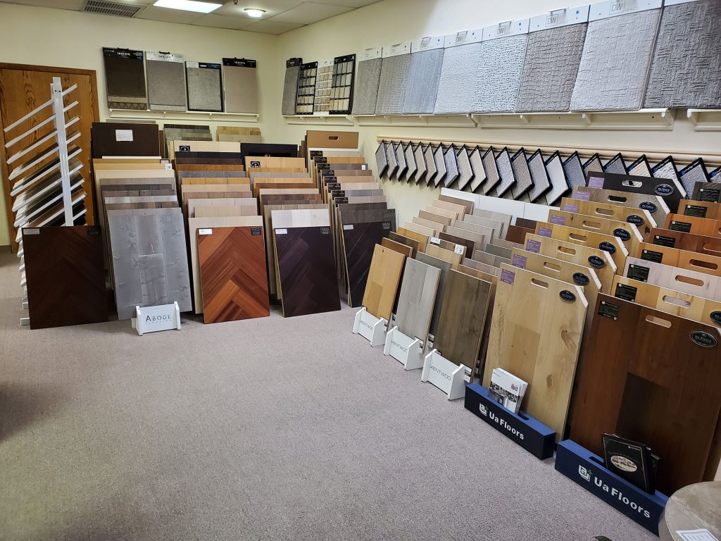 carpet and wood floor samples inside Sonoran Wholesale